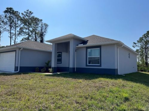 4303 Nora Ave, Lehigh Acres, FL 33976-4618