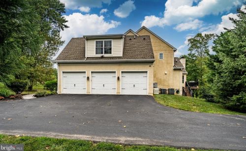 1005 Brick House Farm Ln, Newtown Square PA 19073-2780 exterior