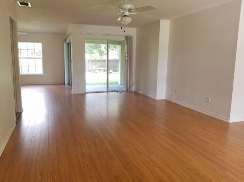 108 Avens St, Fort Pierce, FL 34983-1612