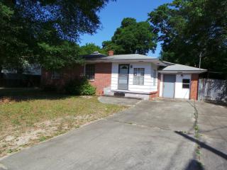 516 Chaseville St, Pensacola, FL 32507-1319