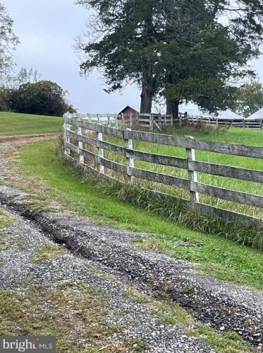 18201 Constitution Hwy, Madison Mills VA  22960-4309 exterior