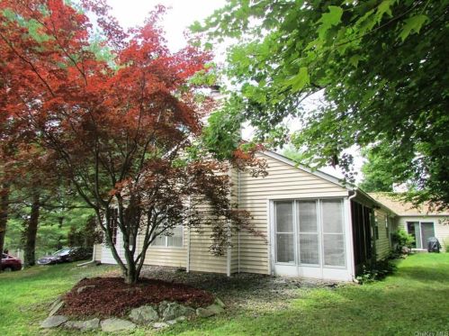 48 Hidden Ridge Dr, Monticello NY  12701-3080 exterior