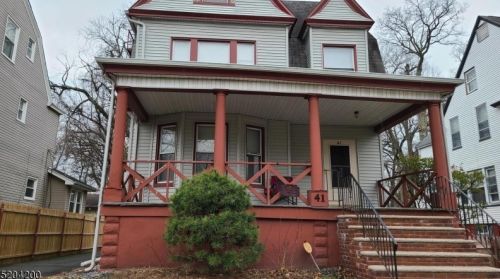 41 Carnegie Ave, East Orange, NJ 07018-2906