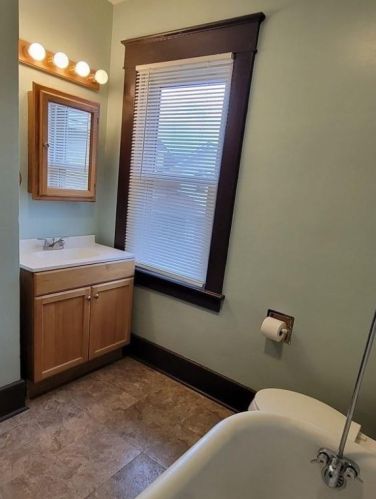 1641 Church St, Ambridge PA  15003-2239 exterior