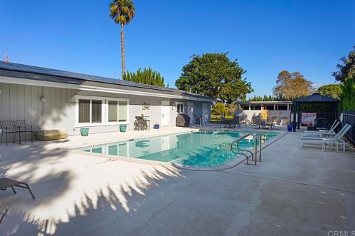 4320 Spoon Bill Way, Oceanside CA  92057-7508 exterior
