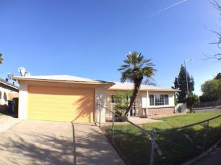 3008 San Gabriel Ave, Fresno, CA 93722-4035