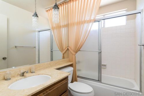 1201 Rippey St, El Cajon CA  92020-1741 exterior