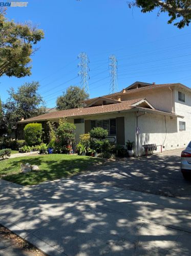 482 Hawthorn Ave, Sunnyvale, CA 94086-2170