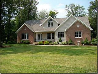 8936 Carriage Xing, Eden, NY 14057-9567
