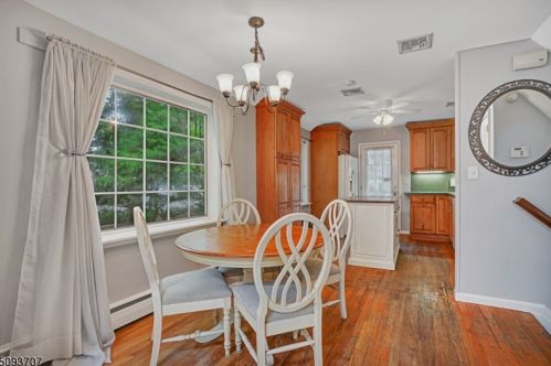 36 Lake Dr, Dover NJ  07869-3459 exterior