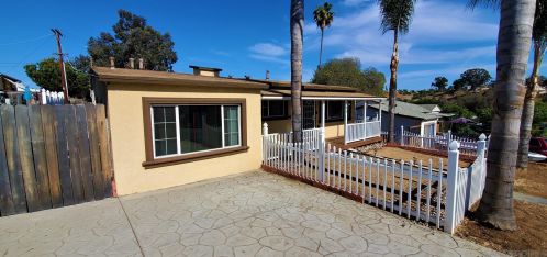 645 Tibbett St, San Diego, CA 92114-3233
