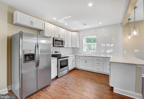 314 28th St, Wilmington, DE 19802-3539