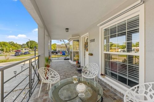 7000 21st St, Saint Petersburg, FL 33702-4852