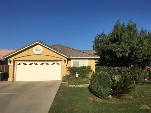4329 Holster Dr, Bakersfield, CA 93312-5182