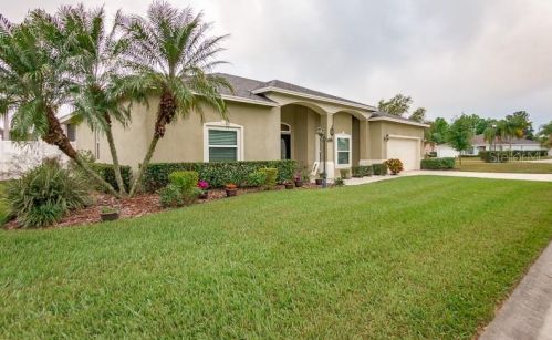 715 Jessanda Cir, Lakeland, FL 33813-2686