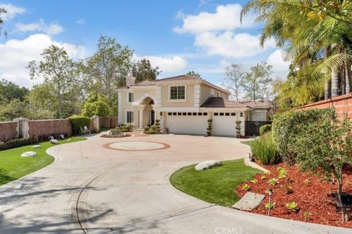 32 Oakbrook, Trabuco Canyon, CA 92679-4742