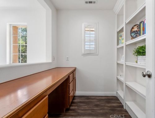 205 Sparkleberry Ave, Orange CA  92865-5012 exterior