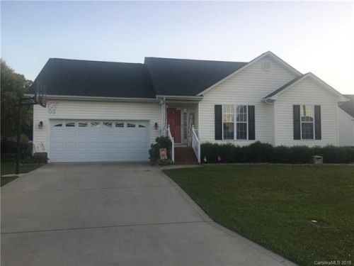 1012 Ayrshire Ln, Dallas, NC 28034-0254