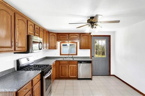 224 Trailer Blvd, New Kensington PA  exterior