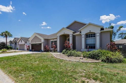 225 Golf Course Pkwy, Davenport, FL 33837-5521