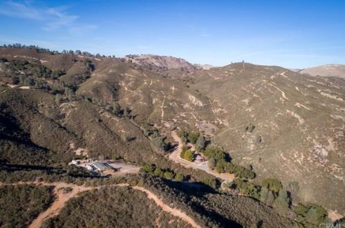6010 Nacimiento Shores Rd, Lake Nacimiento CA  93426-6941 exterior