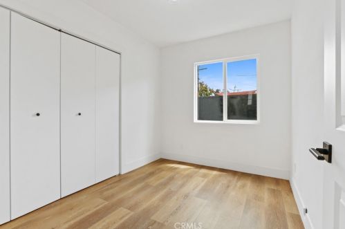 2519 Monroe St, Long Beach CA  90810-1361 exterior