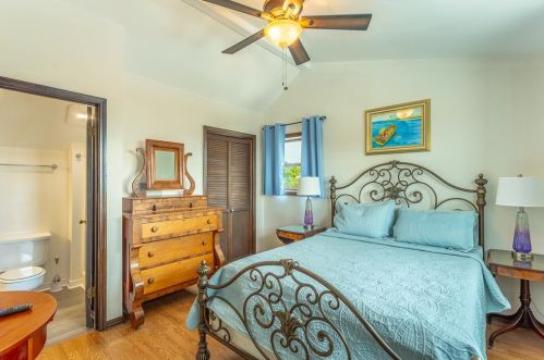 765 Gulf Bch Dr, Saint George Island FL  32328-3112 exterior