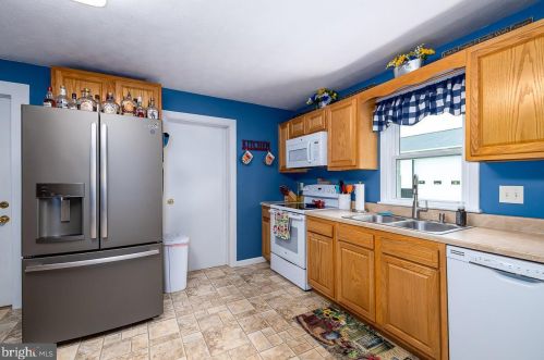 1654 Readus Rd, Edinburg VA  22824-2935 exterior