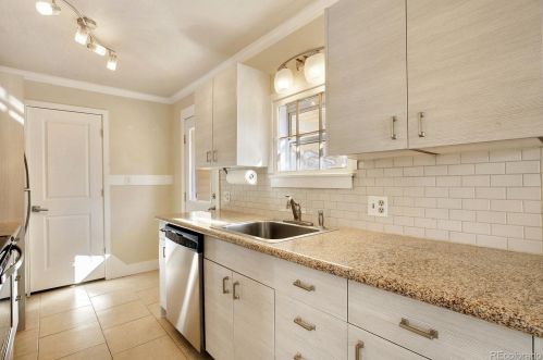 4334 Logan St, Englewood CO 80113-5826 exterior