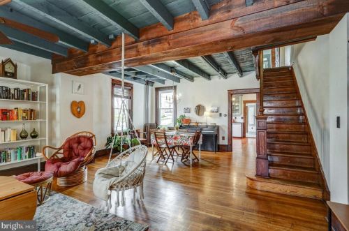 546 Orange St, Lancaster PA  17603-3669 exterior