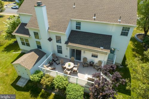 152 Addison Ln, Lansdale, PA 19446-1687