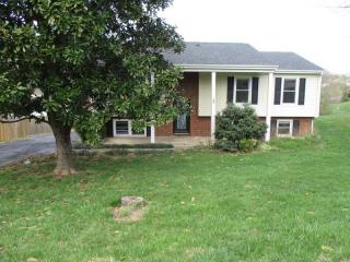 677 Azalea Rd, Daleville, VA 24083-3547