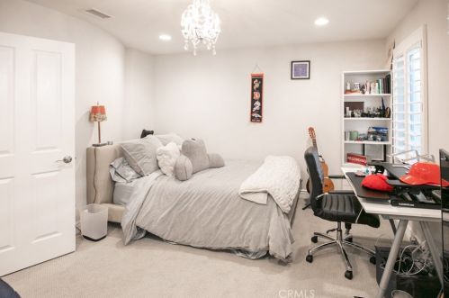 1 Belfort, Newport Beach CA  92657-1075 exterior