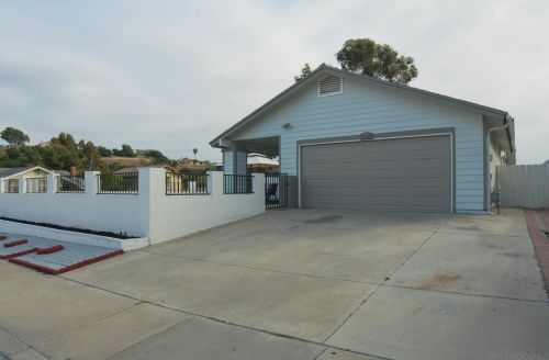 888 Plaza Cuernavaca Way, San Diego, CA 92114-7092