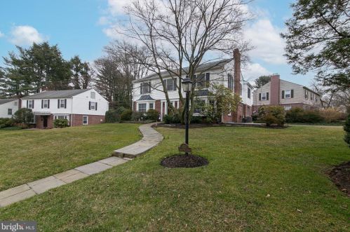 650 Green Briar Rd, Melrose Park, PA 19027-1566