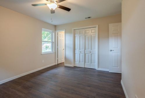 705 Kindred Ln, Richardson TX  75080-3112 exterior