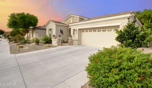 5429 Eucalyptus Dr, Gilbert, AZ 85298-4610