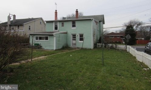 334 Fairview Rd, Woodlyn, PA 19094-1205