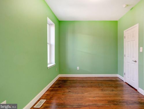 1943 Bouvier St, Philadelphia PA 19145-2910 exterior