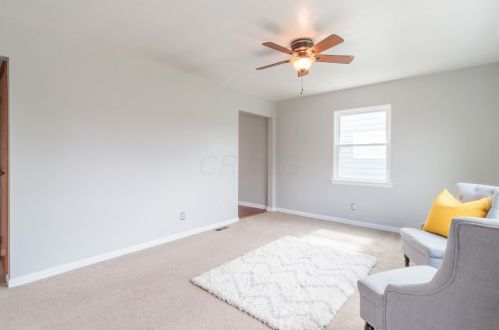 4284 Beechgrove Dr, Darbydale, OH 43123-3504