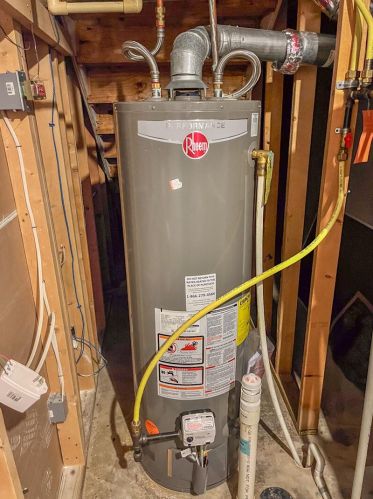 115 Springhouse Dr, Englewood OH  45322-8795 exterior