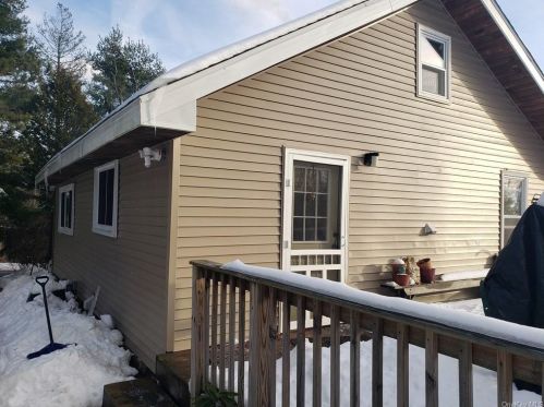 698 Cattail Rd, Lew Beach, NY 12758-6728