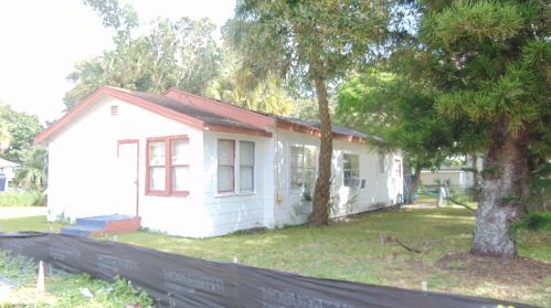 304 17th St, Fort Pierce, FL 34950-3804
