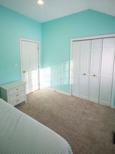 31 Jerome St, Berkley MA 02779-1121 exterior