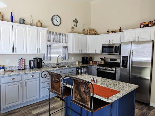 139 Stardust Cir, Pueblo CO 81007-1632 exterior