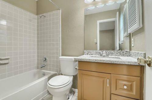 12302 Dellrey Dr, Austin TX 78758-2503 exterior