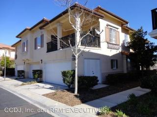 27926 Cherry Blossom Pl, Santa Clarita, CA 91354-1220