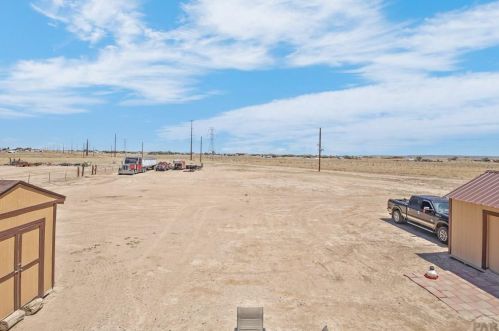 1045 Jaroso Dr, Pueblo CO 81007 exterior