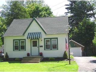 21 Washington St, Cheektowaga, NY 14086-2314