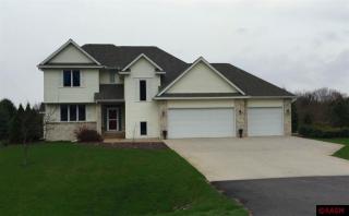 204 Country Club Dr, Mankato MN  56001-9372 exterior